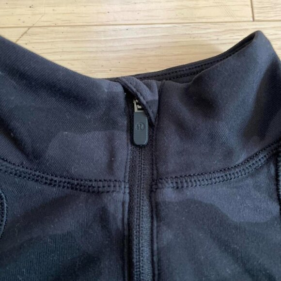 Lululemon Black Cropped Long-sleeves Running Top - Picture 4 of 8